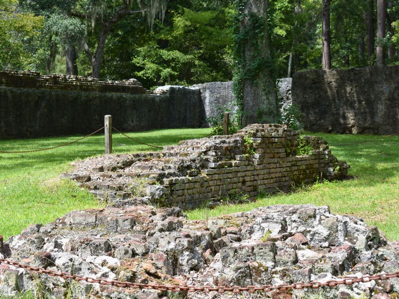 A pile of brick ruins in the interior of Fort Dorchester at Colonial Dorchester State Historic Site